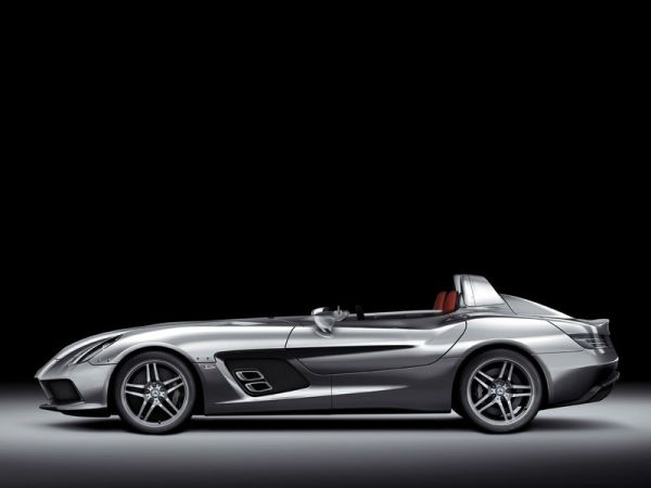 изображения нового McLaren SLR Stirling Moss